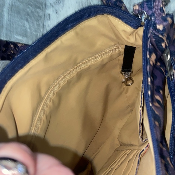 TRAVELON PURPLE LEOPARD PRINT Crossbody Purse Great Size!! - Picture 7 of 7